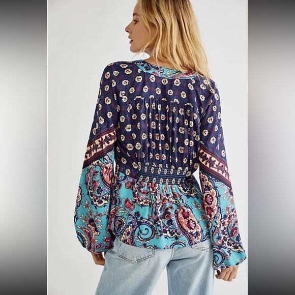 NWT FREE PEOPLE RUN FREE TUNIC BUTTONDOWN TOP SMALL - Picture 2 of 3